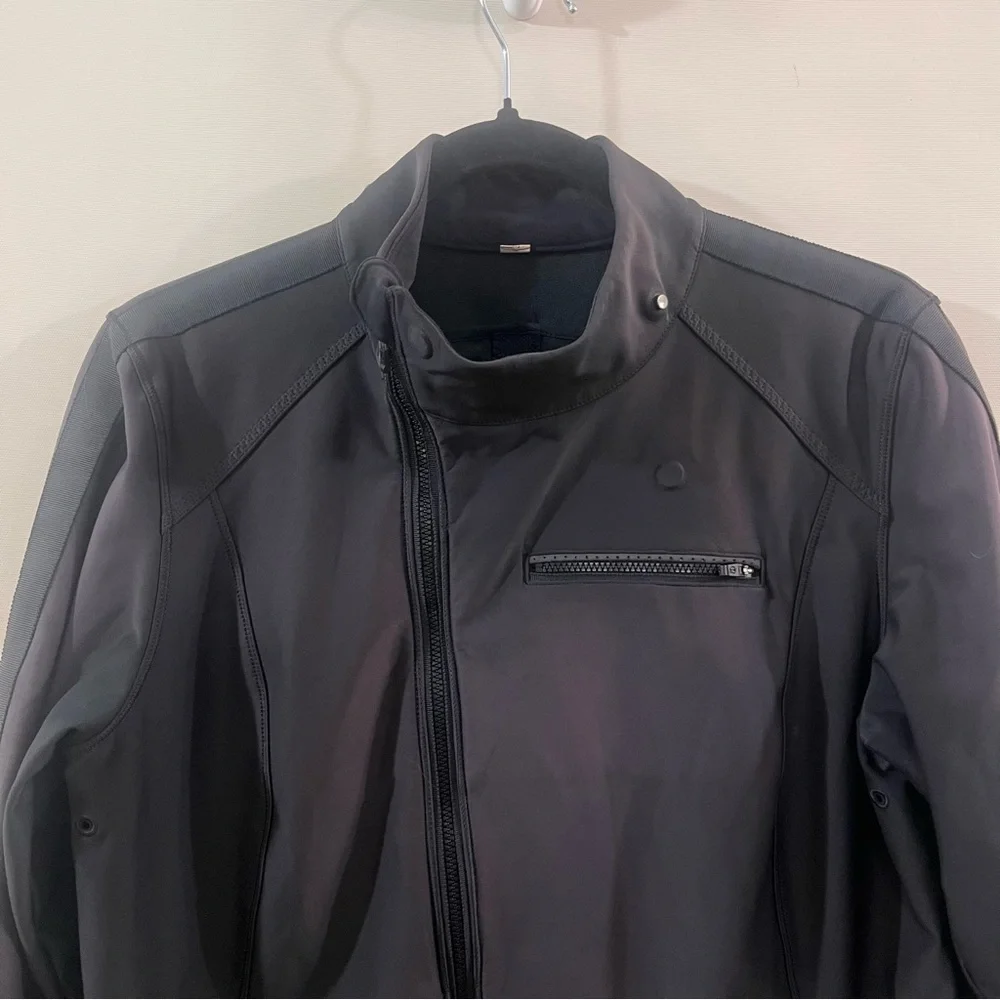 Lululemon Keep It Up Jacket size 10 - Picture 4 of 14